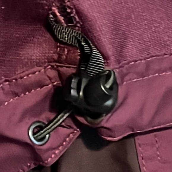 Brooks For Women Jacket - Picture 8 of 10